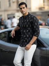 Vashuqi 100% Cotton Black Color Full Sleeve Chinese collar Cotton Printed Kurta For men and Boys.